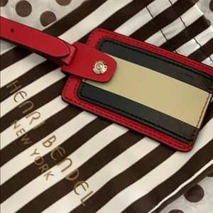 Henri Bendel luggage tag
